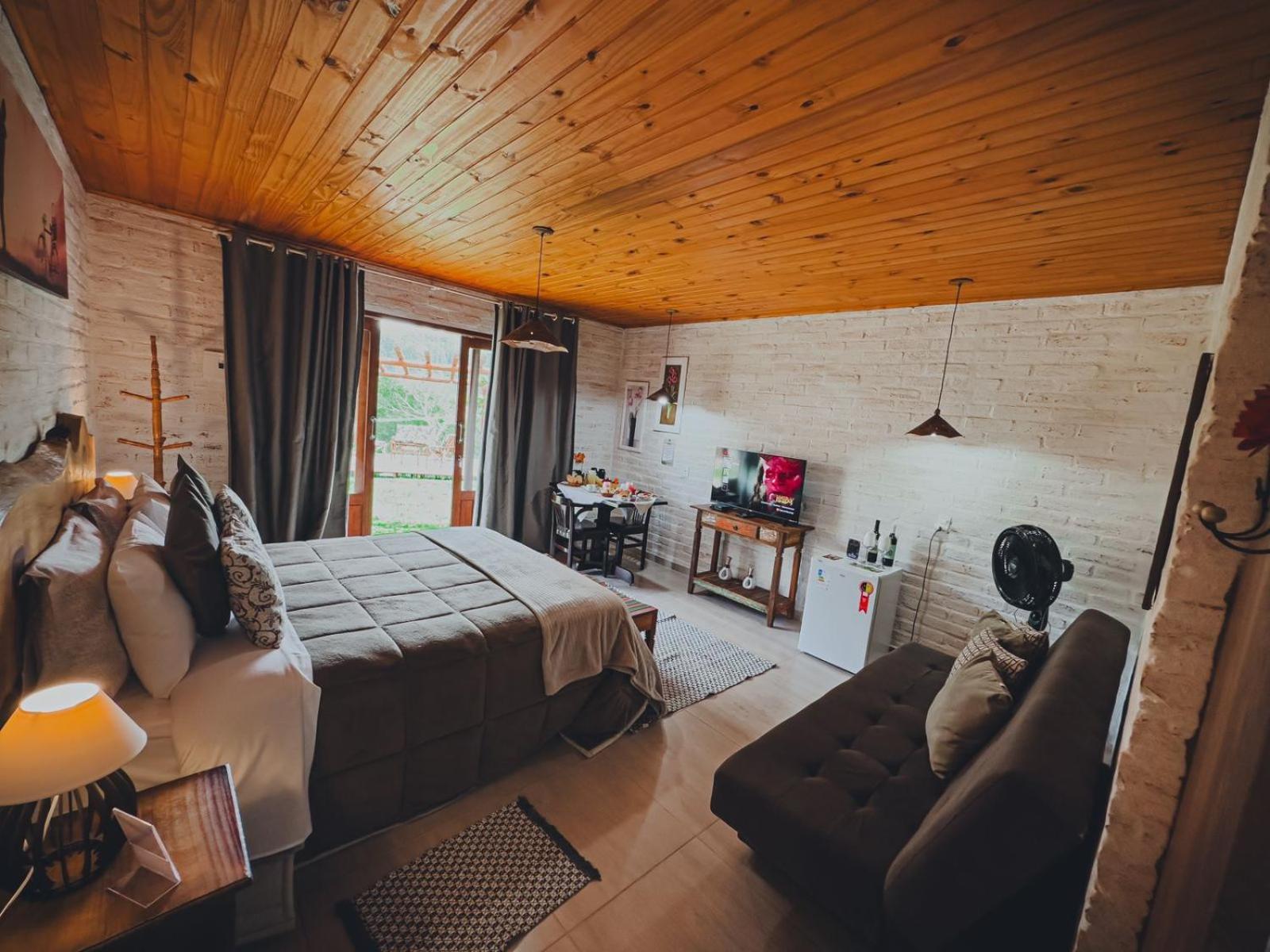 Residencial Vilas Boas Mv มงชิแวร์จิ ภายนอก รูปภาพ